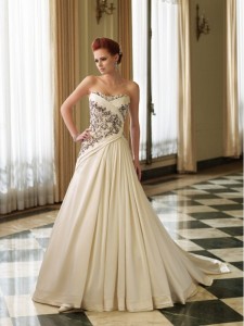 cream-colored-wedding-dresses-7